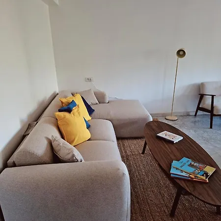 公寓 Elegant And Comfortable 3 Room, & Transport Within Walking Distance
