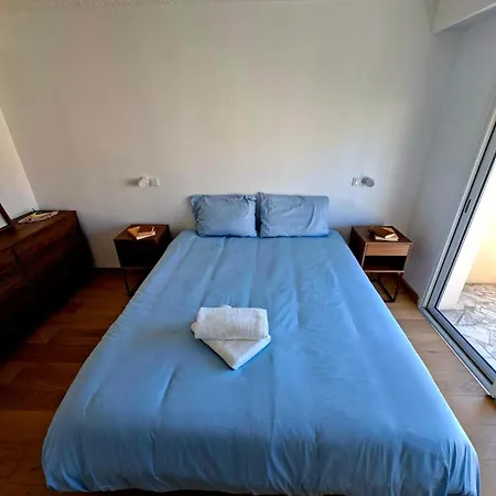 Apartmán Elegant And Comfortable 3 Room, & Transport Within Walking Distance Nice