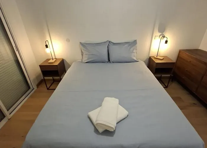 Apartmán Elegant And Comfortable 3 Room, & Transport Within Walking Distance