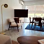 Elegant And Comfortable 3 Room, & Transport Within Walking Distance *