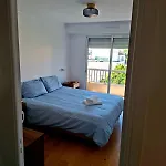 Elegant And Comfortable 3 Room, & Transport Within Walking Distance *