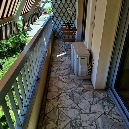 公寓 Elegant And Comfortable 3 Room, & Transport Within Walking Distance *